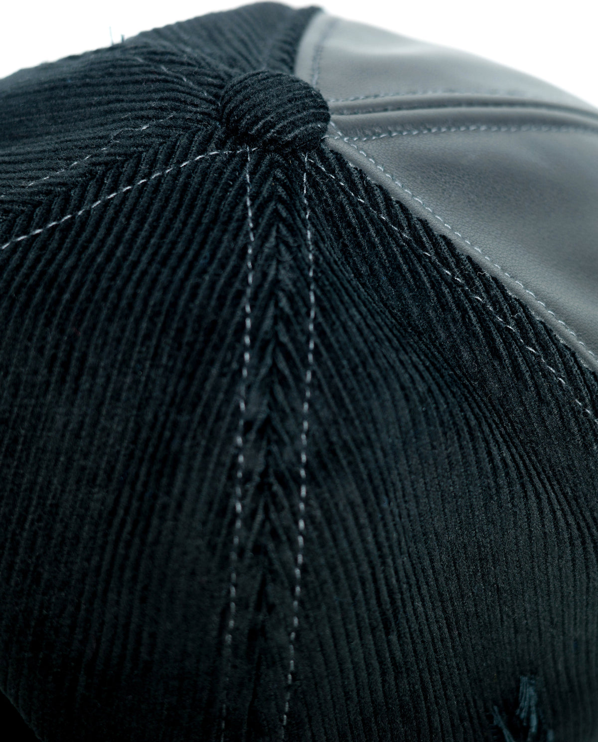POINT07 CAP 05 P05-RLCD BLACK