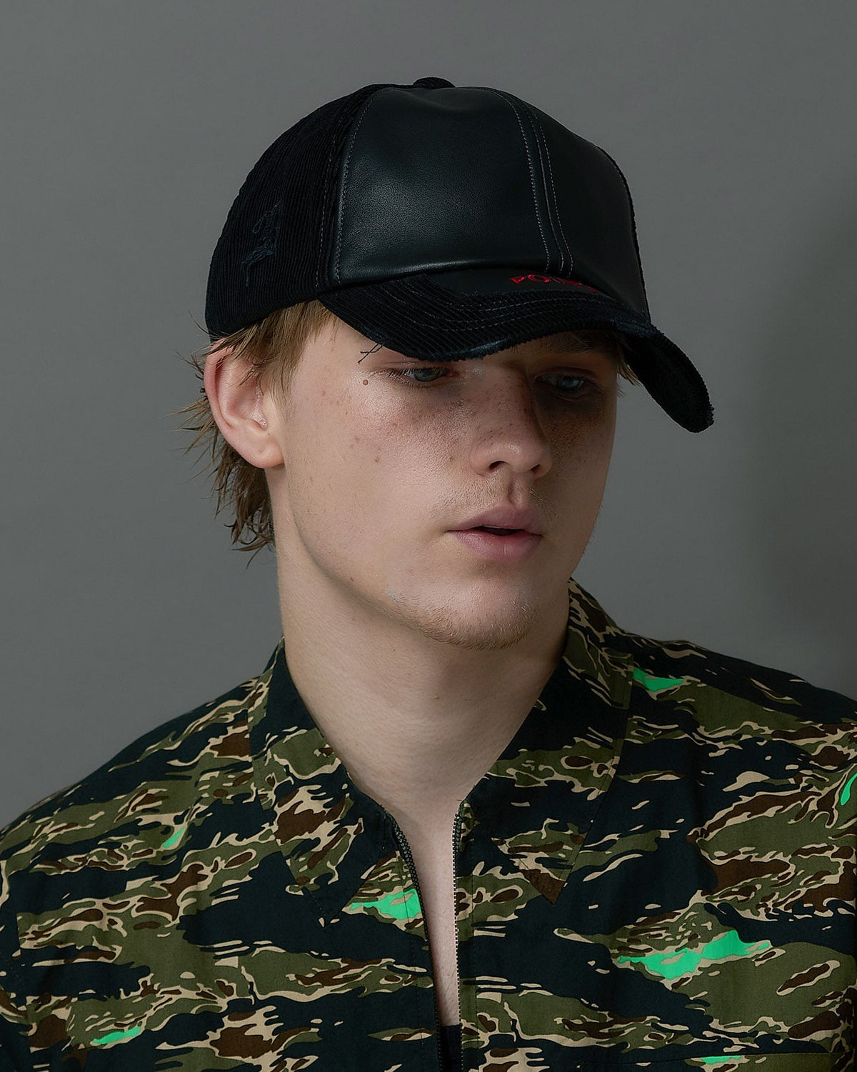 POINT07 CAP 05 P05-RLCD BLACK